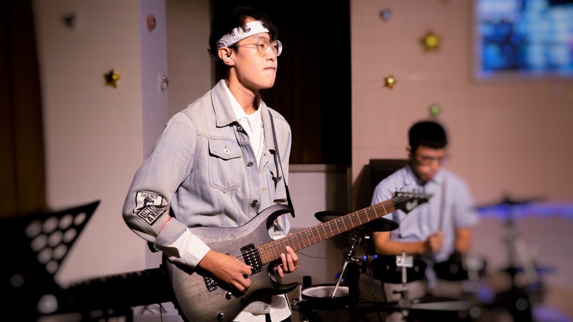 表演照——電吉他